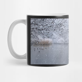 Snowy duck pond - Hampden Park, Eastbourne Mug